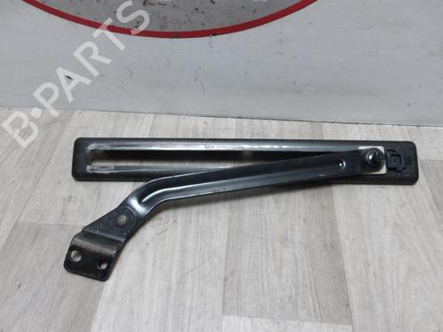 Used Hinge/Door check strap LAND ROVER FREELANDER I (L314) 2.0 Td4 4x4 (112 hp) 13134934