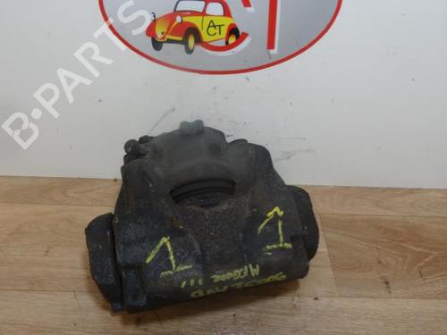 Høyre bremsekaliper foran RENAULT MEGANE III Hatchback (BZ0/1_, B3_) 1.5 dCi (106 hp) 13288290