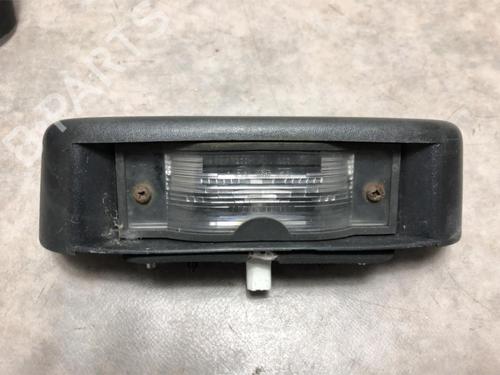 Used Licence plate light RENAULT TRAFIC II Bus (JL) 2.0 dCi 90 (90 hp) 20620065
