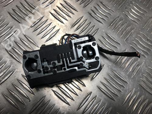 Luz matrícula RENAULT MEGANE I Classic (LA0/1_) 1.6 e (LA0F, LA0S) (90 hp) 31244672