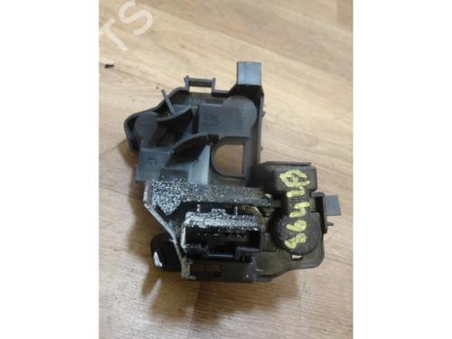 Licence plate light PEUGEOT 206 Hatchback (2A/C) 1.4 HDi eco 70 | BP13290415I40 