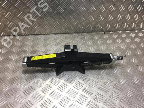 Used Jack Kit HYUNDAI TUCSON (TL, TLE) 1.7 CRDi (141 hp) 31197064