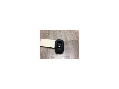 Used Right rear window switch PEUGEOT 2008 I (CU_) 1.2 THP 110 / PureTech 110 (110 hp) 15901312