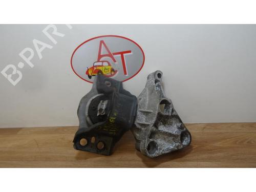 Used Engine mount DACIA SANDERO 1.5 dCi (75 hp) 25297654