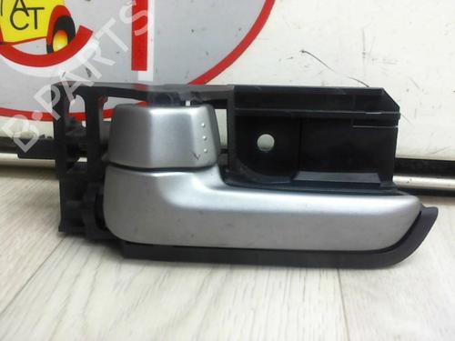 Used Front left interior door handle SUZUKI SWIFT III (MZ, EZ) 1.3 DDiS (RS413D) (75 hp) 12967573