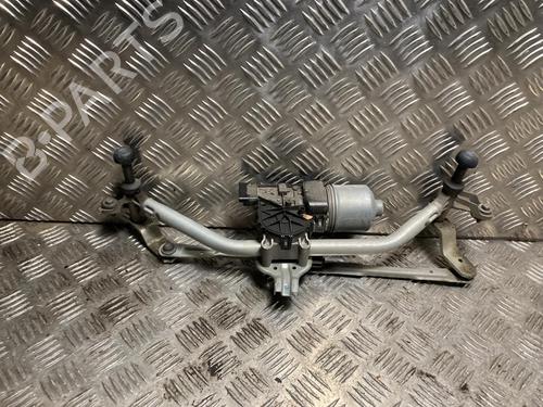 Used Front wiper motor PEUGEOT 208 I (CA_, CC_) 1.6 HDi (92 hp) 31198674