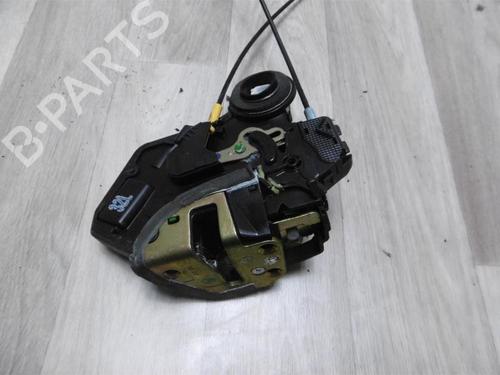 Used Rear left lock TOYOTA COROLLA (_E12_) 2.0 D-4D (CDE120_, CDE120R) (90 hp) 13281139