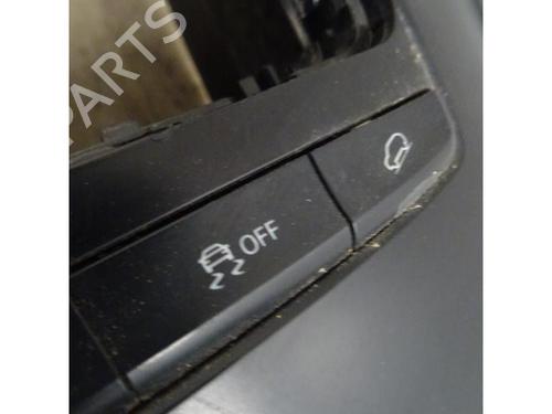 Middle console AUDI Q5 (8RB) 2.0 TFSI quattro | BP28811769I22 