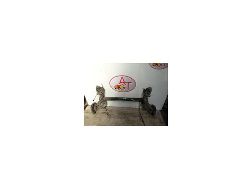 Used Rear axle FIAT GRANDE PUNTO (199_) 1.3 D Multijet (75 hp) 25799679