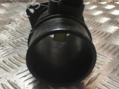 Used Mass air flow sensor RENAULT LAGUNA III (BT0/1) 1.5 dCi (BT00, BT0A, BT0T, BT1J) (110 hp) 31200751