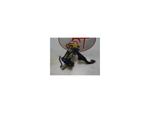 Used Clutch pedal CHEVROLET NUBIRA Saloon 1.6 (109 hp) 22250045