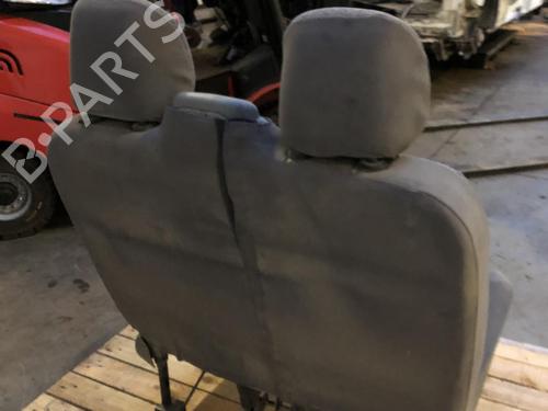 Sæde højre fortil RENAULT TRAFIC II Van (FL) 2.0 dCi 90 (FL0H, FL00, FL01, FL0M, FL0P, FL0S) (90 hp) 20615286
