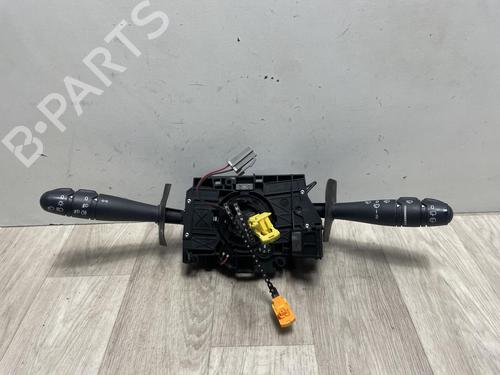 Used Steering column stalk RENAULT CLIO II (BB_, CB_) 1.5 dCi (B/CB07) (65 hp) 31199929