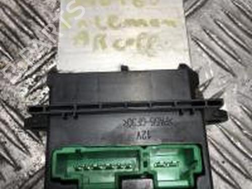 Used Heater resistor FIAT FREEMONT (345_) 2.0 JTD 4x4 (170 hp) 30768319