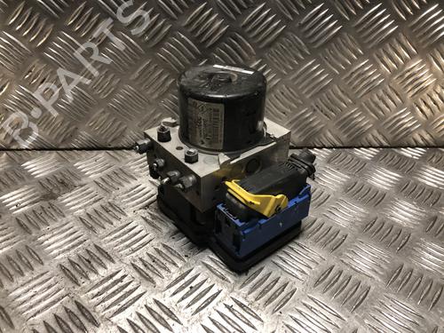 Pompe ABS Pompe ABS RENAULT SCÉNIC III (JZ0/1_) 1.9 dCi (JZ0J, JZ1J, JZ1K, JZ1S) (131 hp) 33876946 33876946