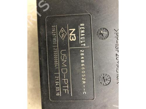 Fuse box RENAULT LAGUNA III (BT0/1) 1.5 dCi (BT00, BT0A, BT0T, BT1J) | BP20620528E1 