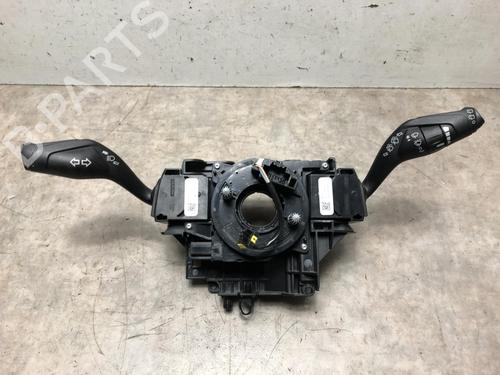 Used Steering column stalk FORD FOCUS III 1.6 TDCi (115 hp) 31196646