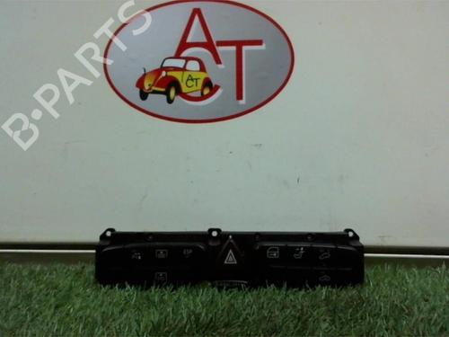 Used Warning switch MERCEDES-BENZ CLK (C209) CLK 270 CDI (209.316) (170 hp) 13035394