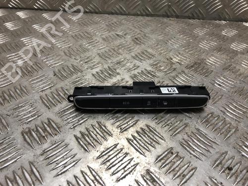 Used Switch RENAULT MEGANE IV Hatchback (B9A/M/N_) 1.5 dCi 110 (B9A3) (110 hp) 31200956