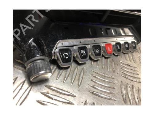 AC Styreenhet / Manøvreringsenhet PEUGEOT 208 II (UB_, UP_, UW_, UJ_) 1.2 PureTech 100 | BP24629401I5 