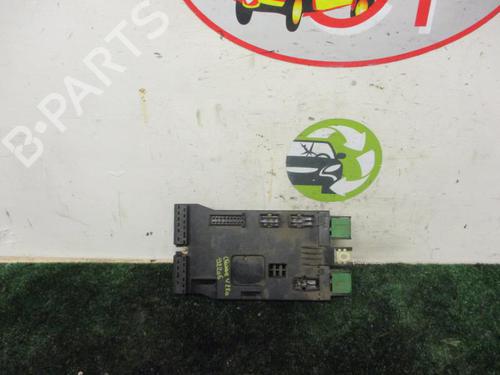 Used Fuse box MERCEDES-BENZ V-CLASS (638/2) V 220 CDI (638.294) (122 hp) 29703190
