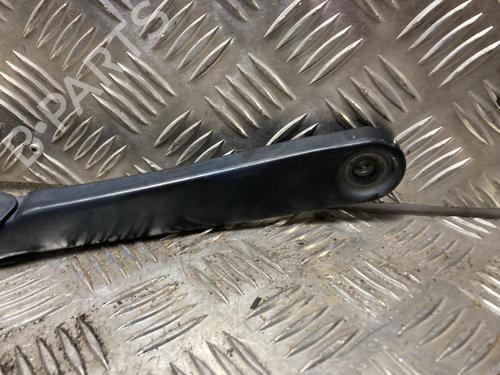 Front windshield wiper arm BMW 5 Gran Turismo (F07) 535 i | BP31203964C143