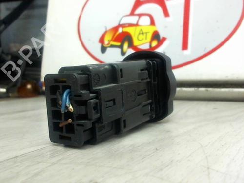 Warnblinkschalter für DACIA LOGAN MCV (KS_) 1.5 dCi (KS0W) (86 hp) 13228790