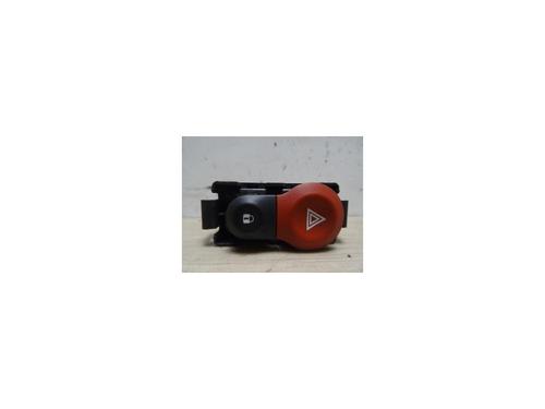 Bouton de warning RENAULT KANGOO / GRAND KANGOO II (KW0/1_) 1.5 dCi 85 (KW0K, KW0L, KW0B) (86 hp) 13228864