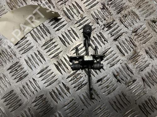 Used Hinge/Door check strap DACIA LOGAN MCV (KS_) 1.5 dCi (KS0W) (86 hp) 31187989