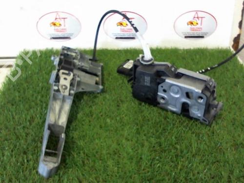 Fechadura trás esquerda PEUGEOT 308 I (4A_, 4C_) 1.6 HDi (109 hp) 12970245