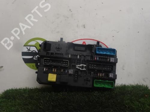 Fuse box OPEL ASTRA H (A04) 1.7 CDTI (L48) | BP28333938E1