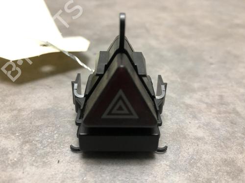 Used Warning switch MERCEDES-BENZ A-CLASS (W169) A 180 CDI (169.007, 169.307) (109 hp) 20618198