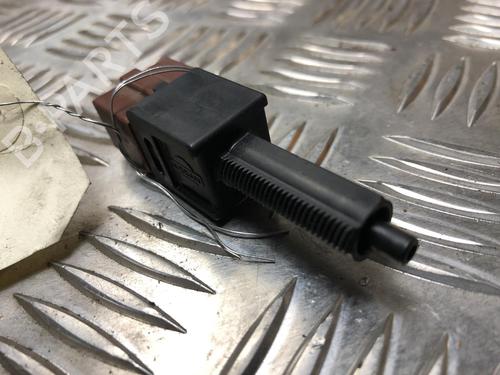 Used Switch NISSAN X-TRAIL I (T30) 2.2 Di 4x4 (114 hp) 26731619