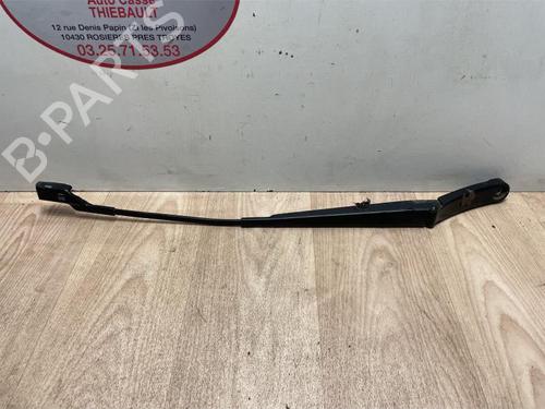 Used Front windshield wiper arm VW TIGUAN (5N_) 1.4 TSI (150 hp) 13276059