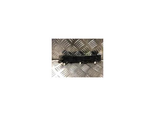 Stoßstangenhalter vorne für KIA RIO III (UB) 1.2 CVVT (84 hp) 25004418