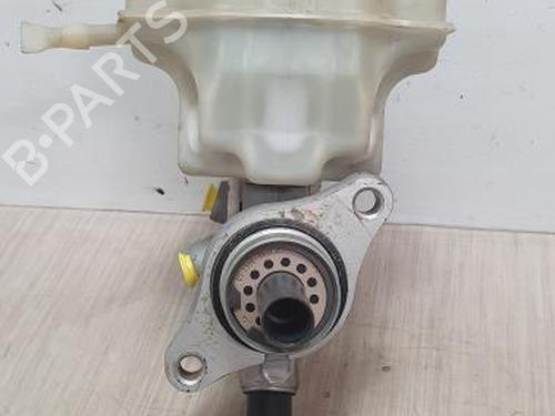 Used Brake master cylinder VW TOUAREG (7LA, 7L6, 7L7) 3.0 V6 TDI (225 hp) 13277152