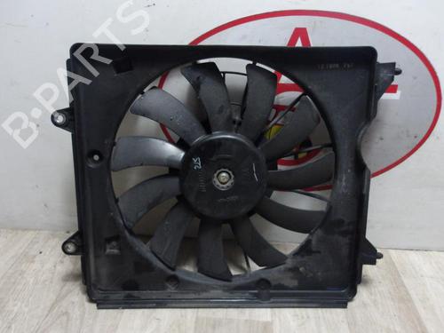Used Radiator fan Radiator fan 13228160 13228160