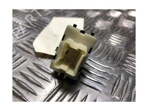 Right front window switch RENAULT CLIO IV (BH_) 1.5 dCi 90 | BP26726627I26 