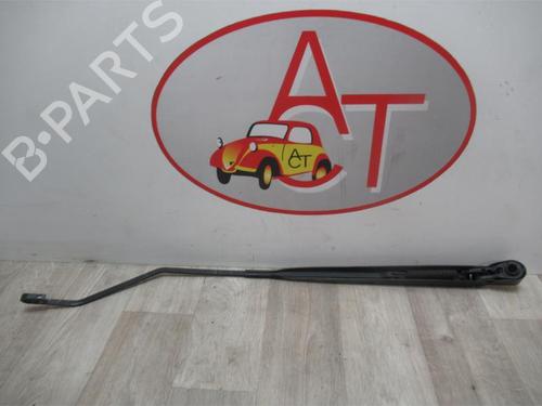 Used Front windshield wiper arm PEUGEOT 1007 (KM_) 1.4 HDi (68 hp) 20632205