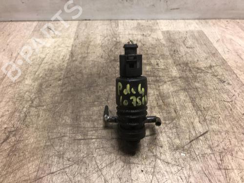 Used Washer pump VW POLO IV (9N_, 9A_) 1.2 12V (64 hp) 20624080