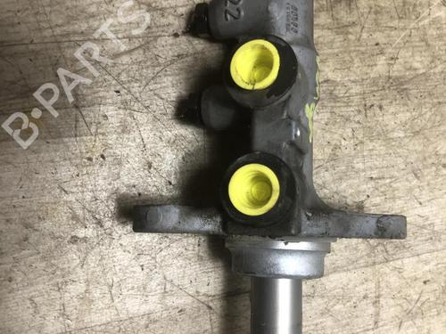 Used Brake master cylinder KIA VENGA (YN) 1.6 CRDi 115 (116 hp) 20295161