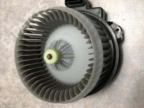 Used Heater blower motor TOYOTA URBAN CRUISER (_P1_) 1.4 D-4D 4WD (NLP115_, NLP115R) (90 hp) 20616183
