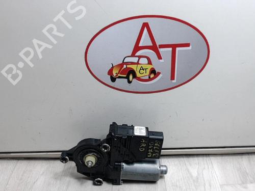 Used Right rear window motor VW GOLF V (1K1) 1.9 TDI 4motion (105 hp) 29579427