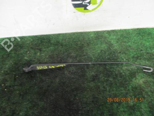 Used Front windshield wiper arm SEAT AROSA (6H1) 1.4 TDI (75 hp) 13136312