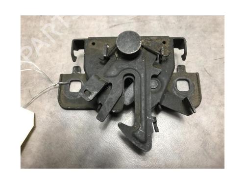Hood lock RENAULT CLIO IV (BH_) 1.5 dCi 75 | BP20620736C133 