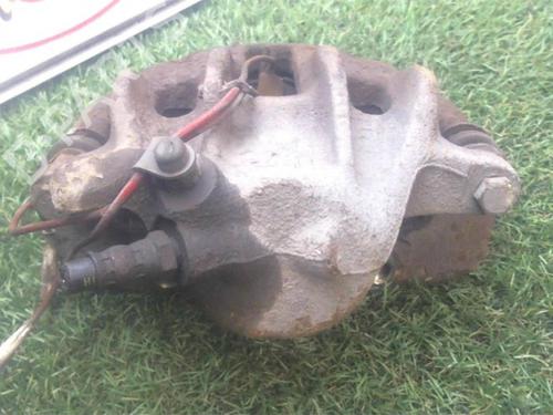 Left front brake caliper PEUGEOT 607 (9D, 9U) 2.2 HDi | BP13036599M105