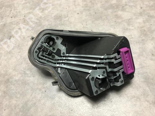 Used Licence plate light RENAULT MEGANE III Grandtour (KZ0/1) 1.5 dCi (86 hp) 20617283