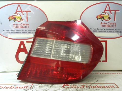 Feu arrière droit BMW 1 (E87) 118 d (122 hp) 31186218