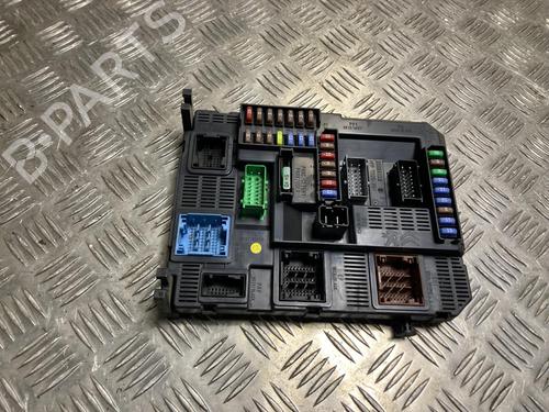 Used Engine control unit (ECU) PEUGEOT 2008 I (CU_) 1.2 VTi (82 hp) 31770375