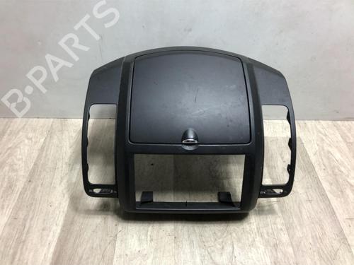 Used Middle console NISSAN NOTE (E11, NE11) 1.5 dCi (86 hp) 20614926